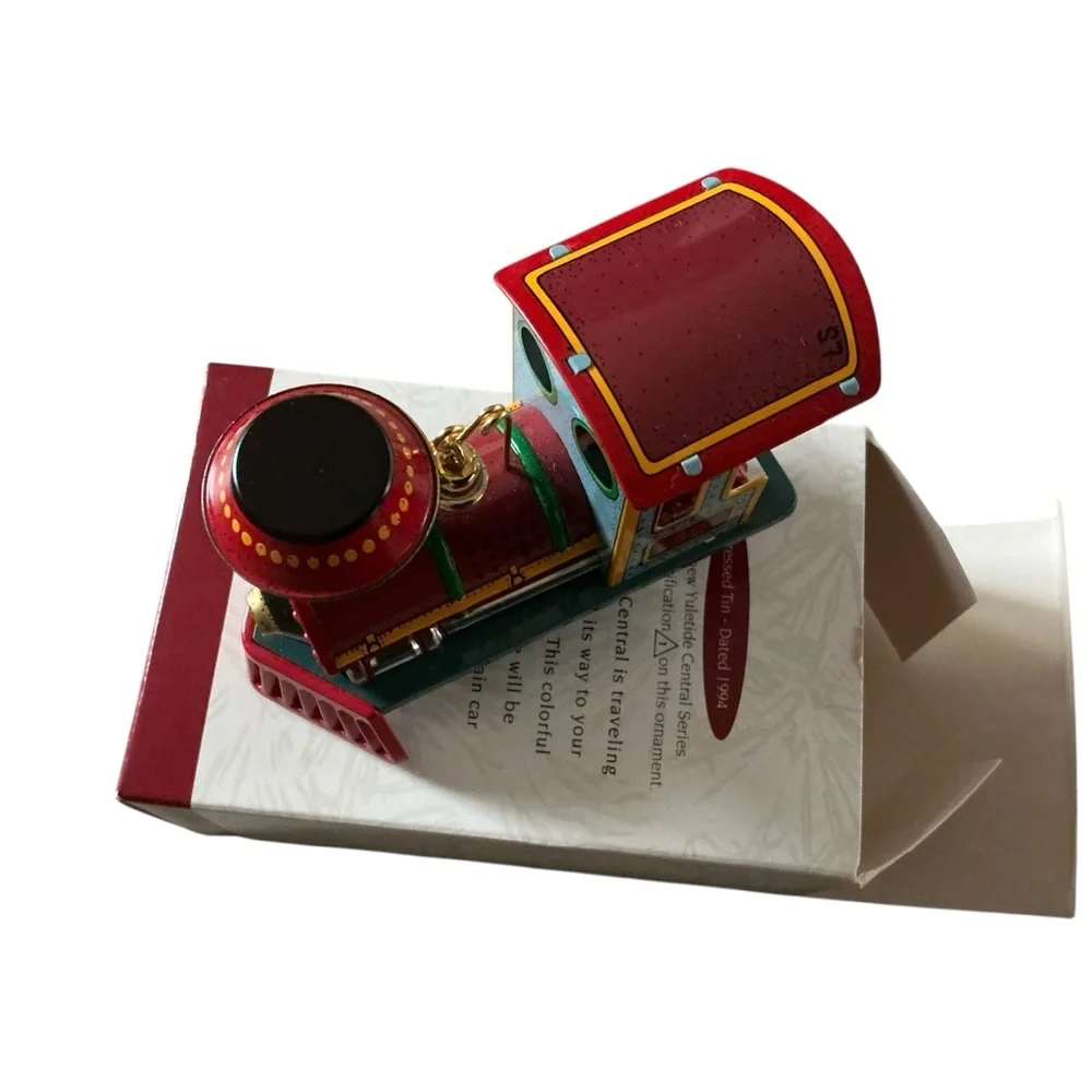 Hallmark 1994 vintage Yuletide Central Train Ornament